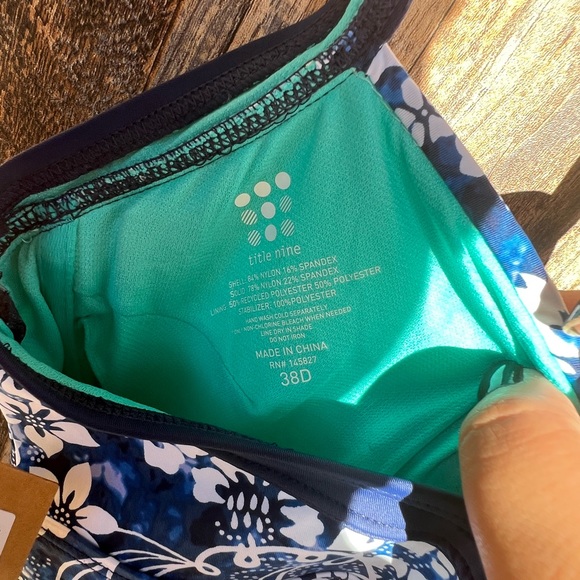 NEW Title Nine Bikini Swimsuit Tankini 38D NWT - Picture 4 of 4
